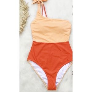 One shoulder one piece swimsuit
